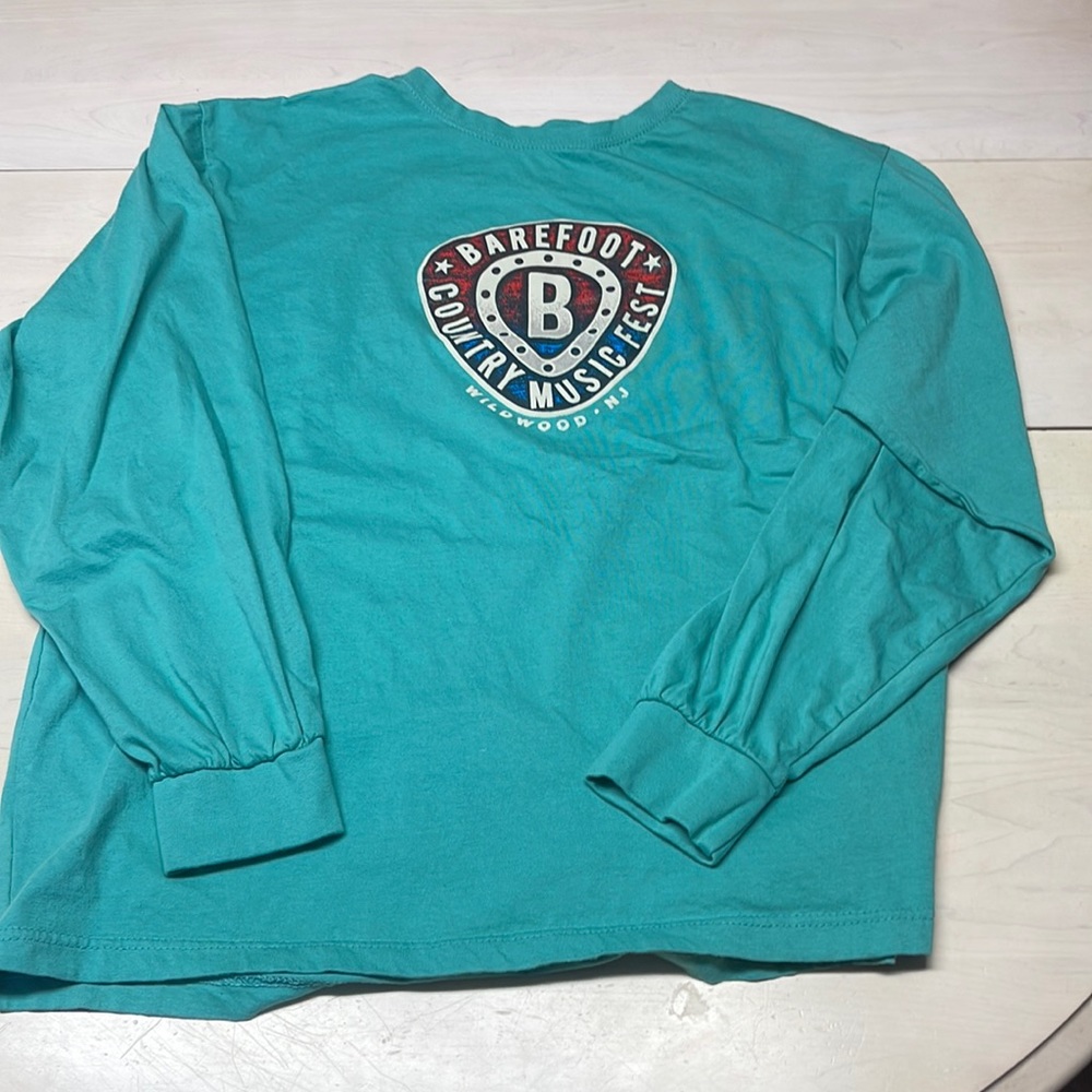 Long sleeve shirt